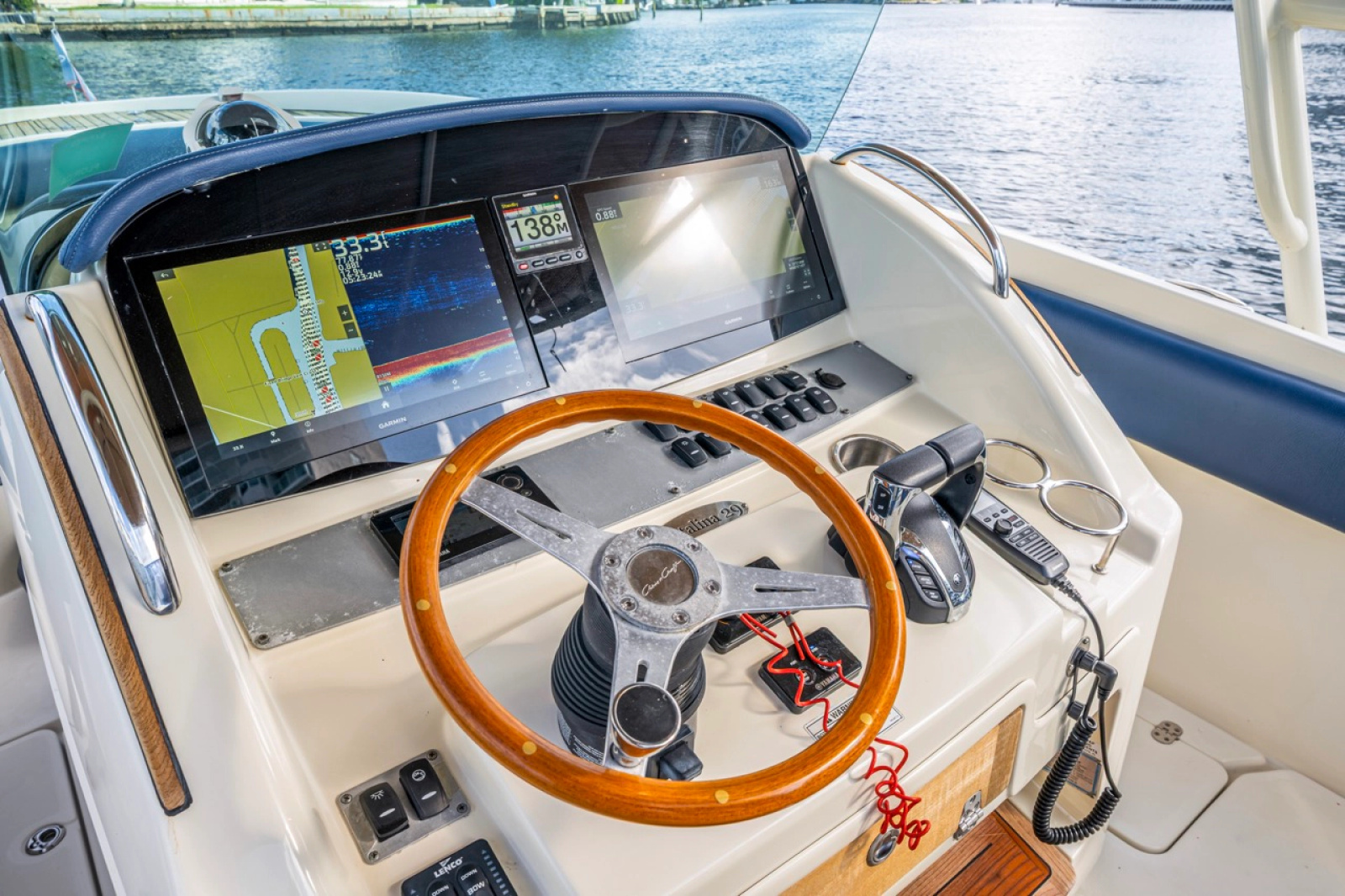 2015 Chris-Craft Catalina 29
