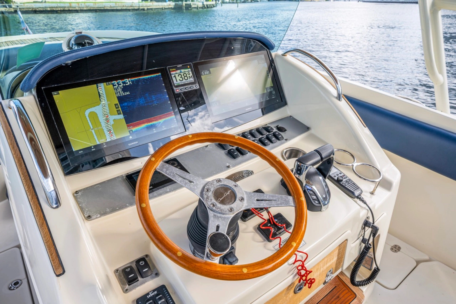 2015 Chris-Craft Catalina 29