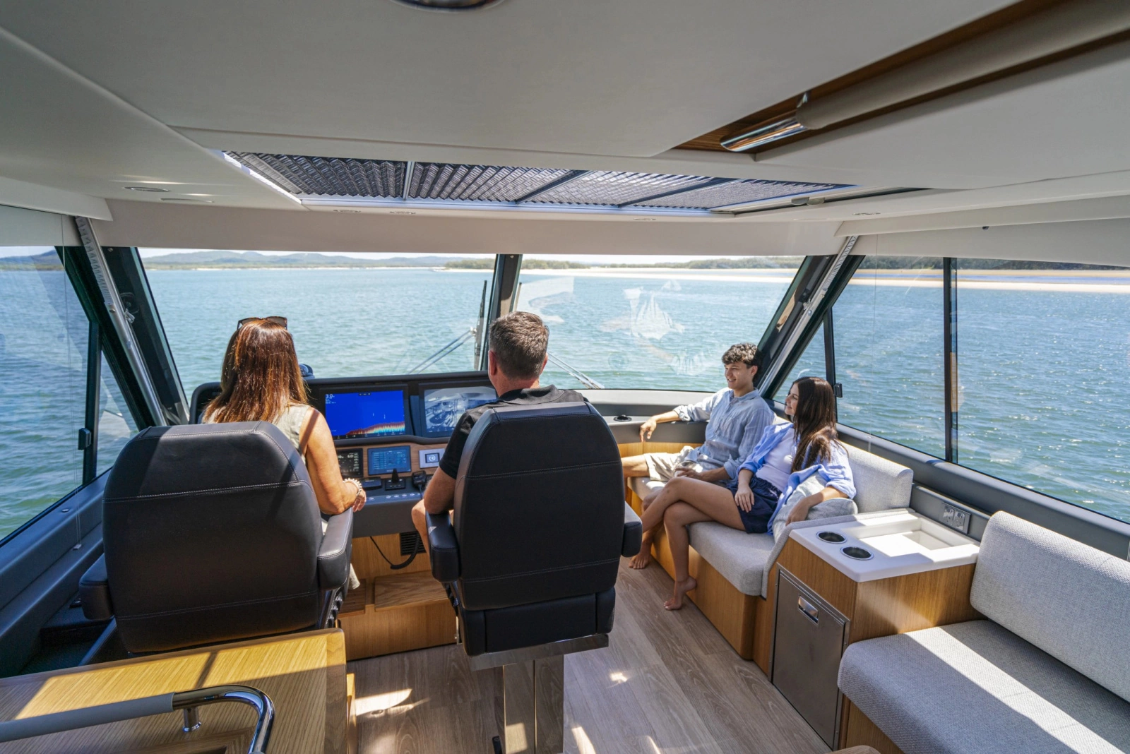 58 Sports Motor Yacht 58ft Riviera Yacht For Sale