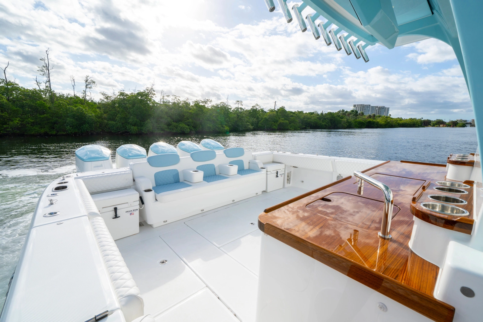 56 Suenos GIX 56ft HCB Yacht For Sale