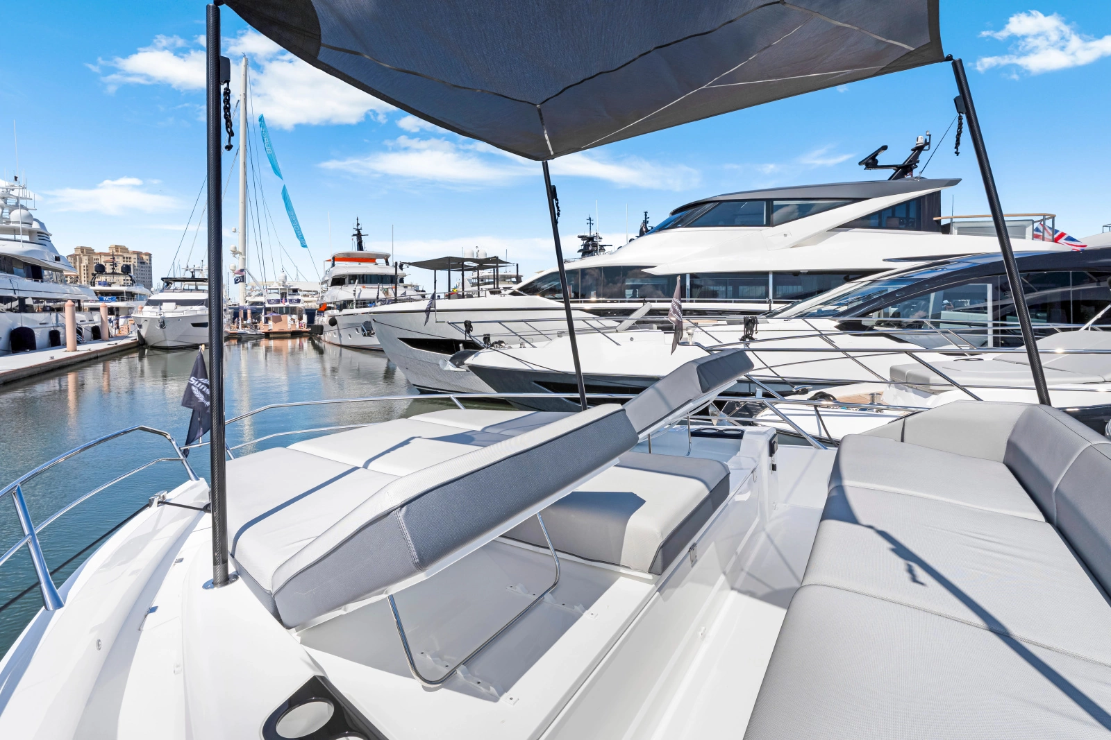 PREDATOR 55 55ft Sunseeker Yacht For Sale