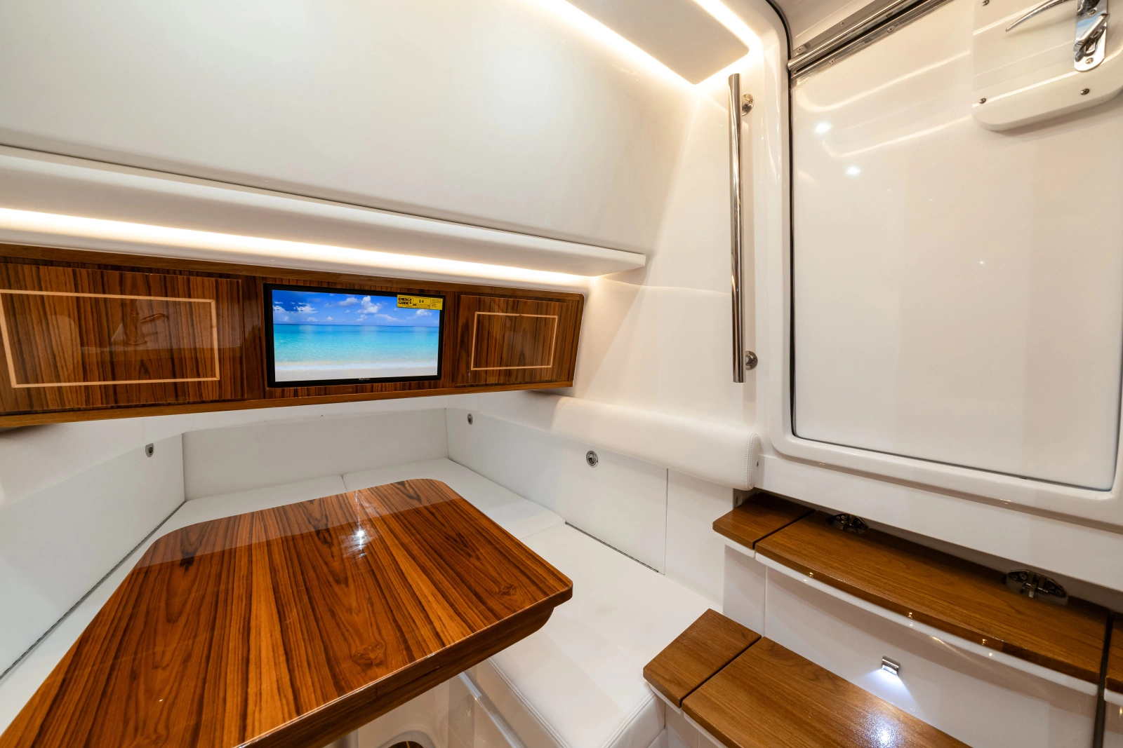 53 Suenos RXV 53ft HCB Yacht For Sale