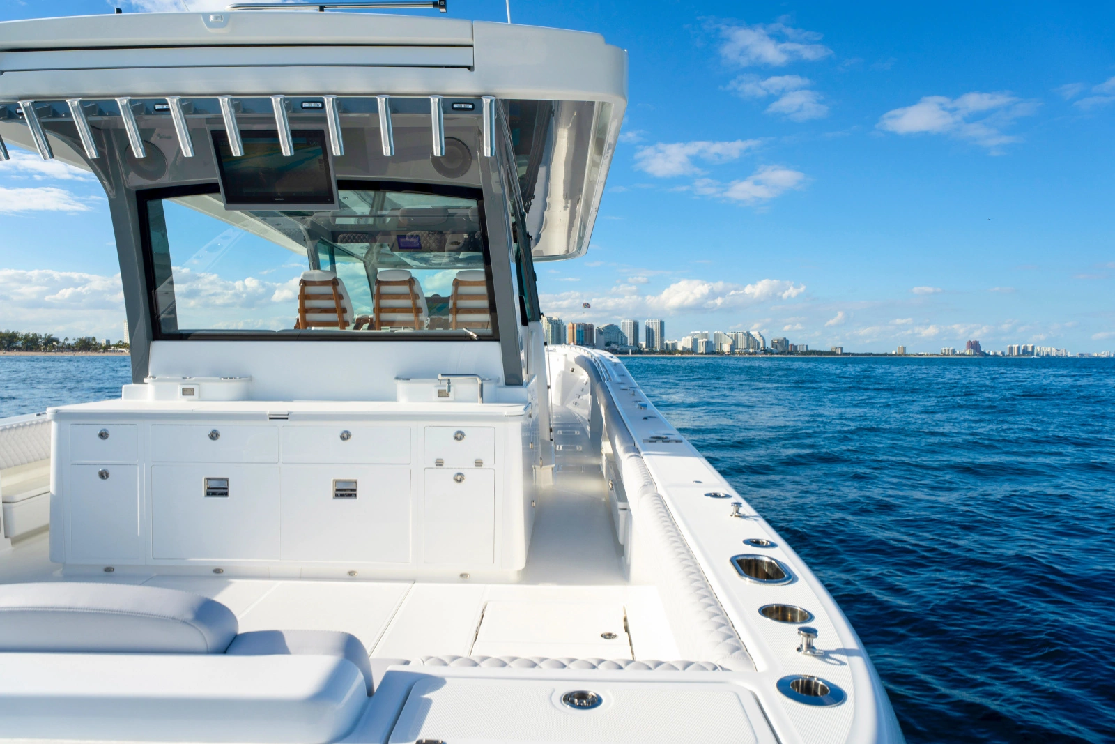 56ft HCB Yacht For Sale