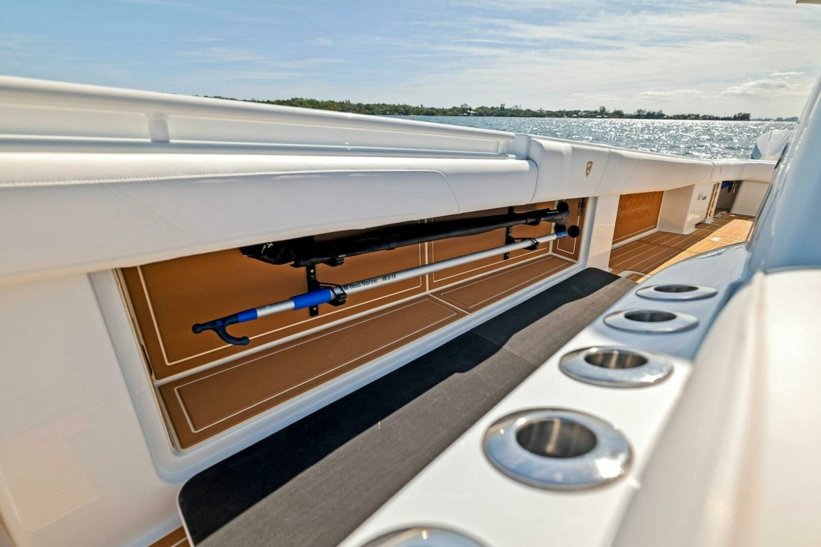 2022 40 Barker Boatworks HPC 