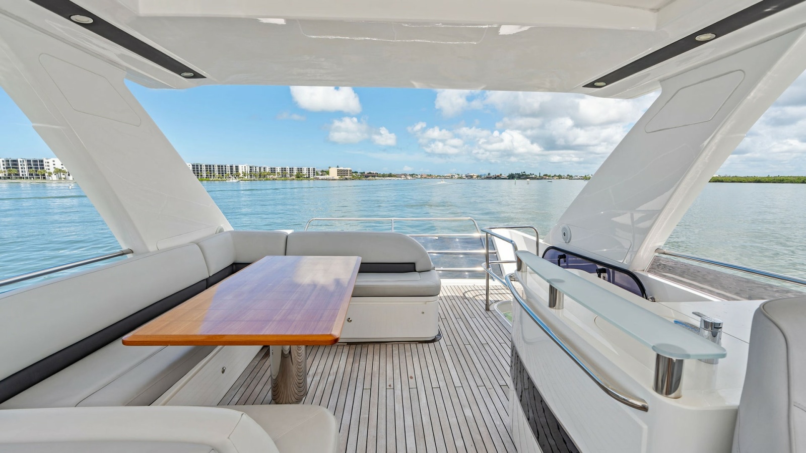 Spacious Flybridge Seating Area