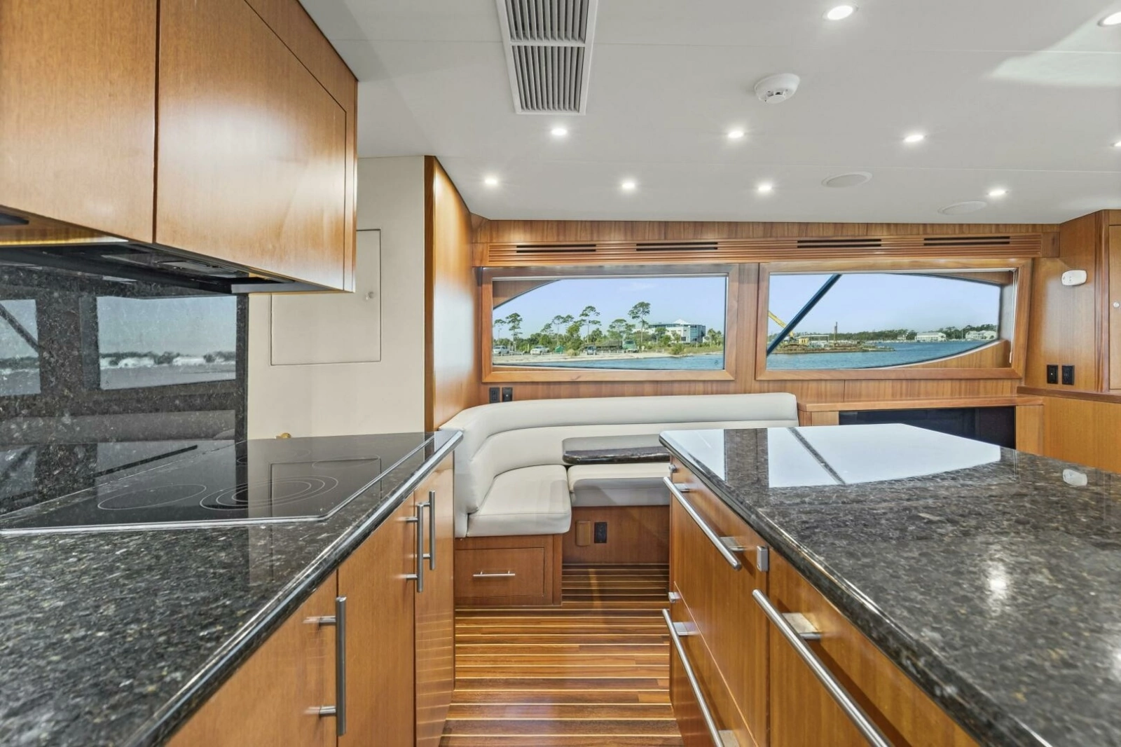 2008 60 Hatteras Blacksmith Galley (1)