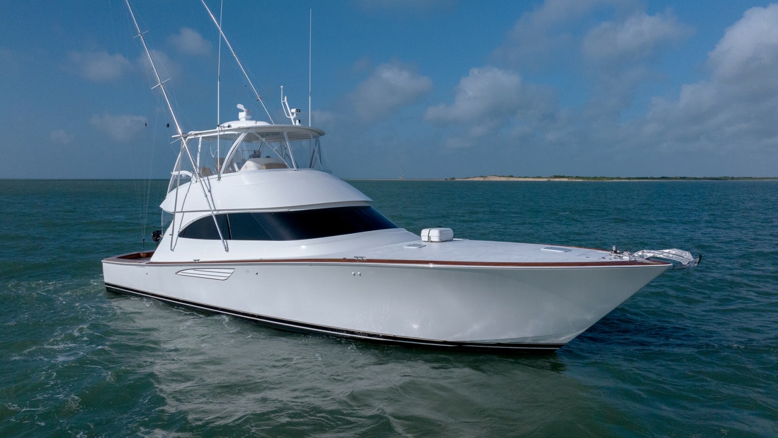 Viking 55 Convertible Exterior View