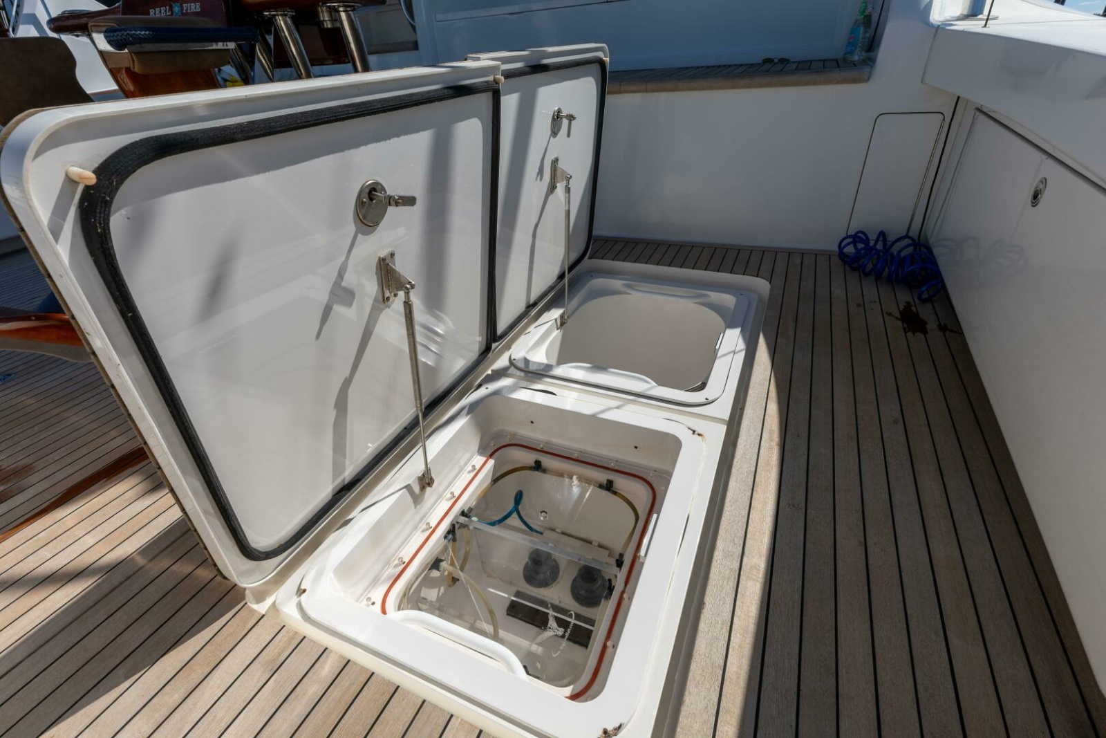 76' 2013 Viking 76 Convertible