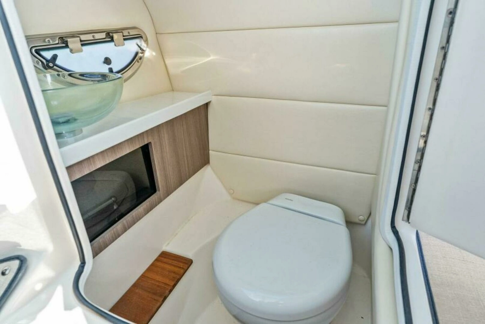 2023 Regal 29 OBX
