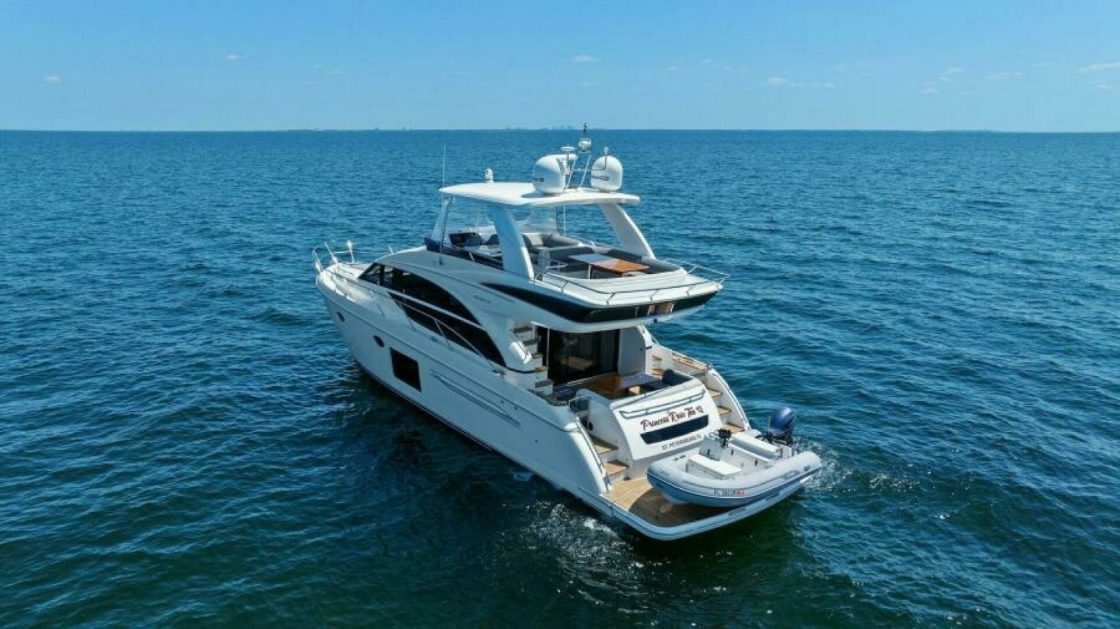 60' 2016 Princess 60 Flybridge