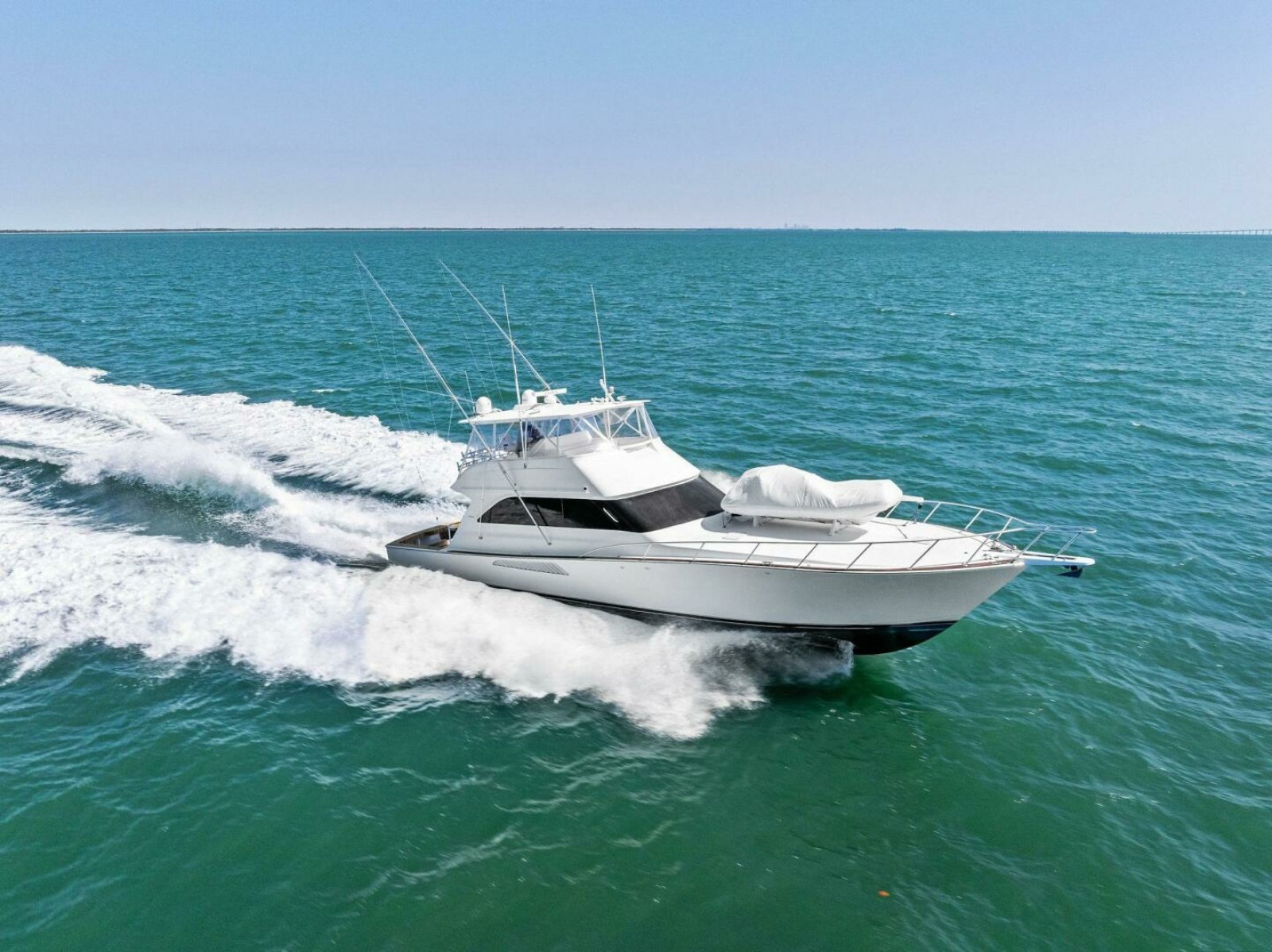 65' 2002 Viking 65 Convertible