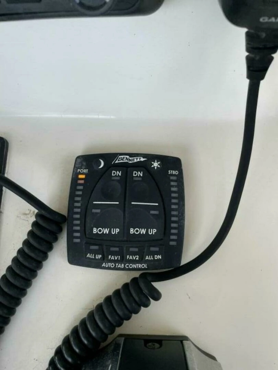 1997 Custom 31 Center Console Pullin Drag