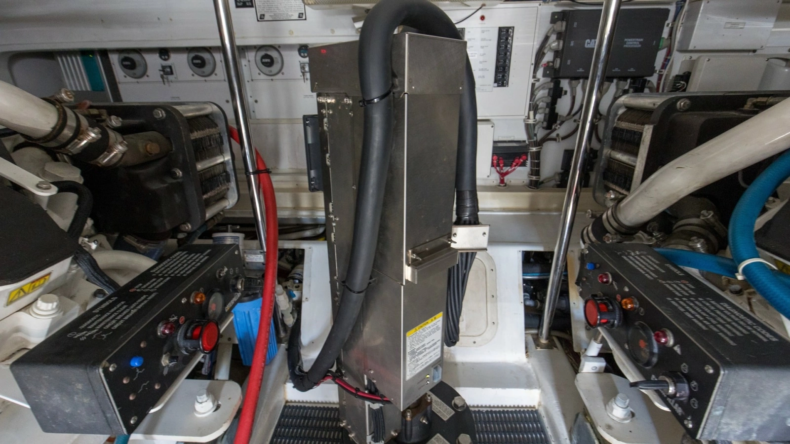 2008 54 Hatteras Convertible American Made Engine Room (5)