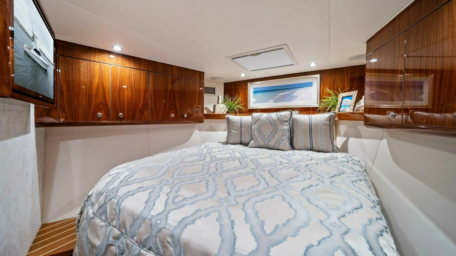 2021 Viking 46 Billfish "Damnfino"