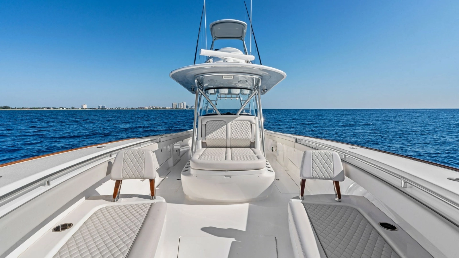 Spacious Forward Deck Seating Area