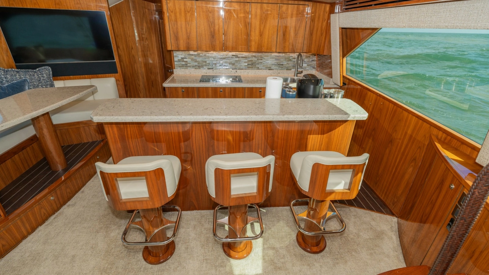 Galley and Breakfast Bar
