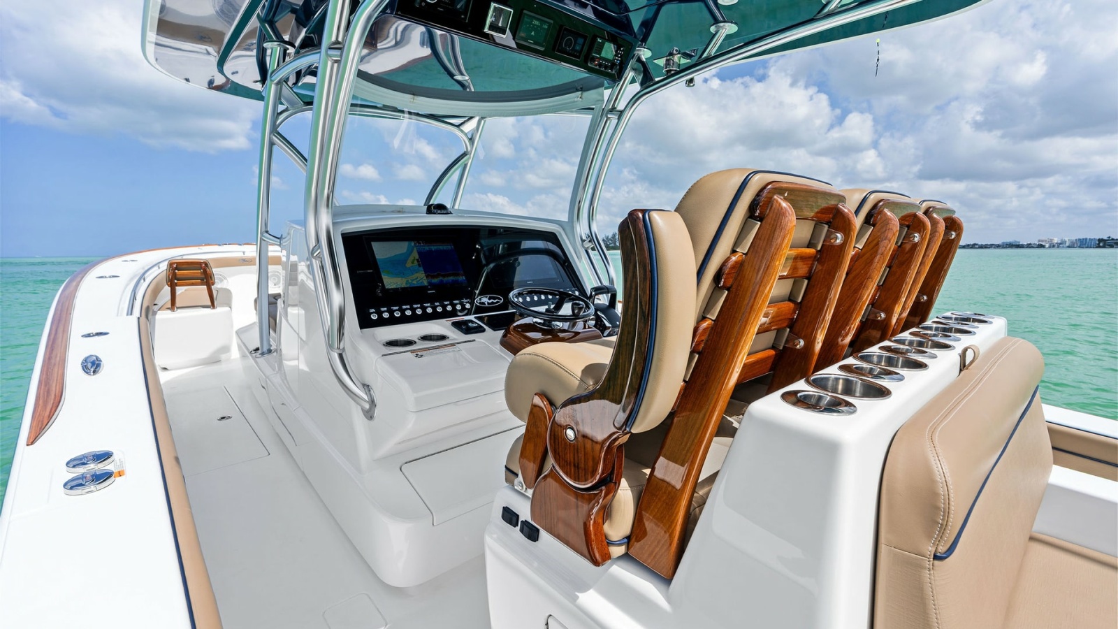 Helm Station with Luxurious Seating