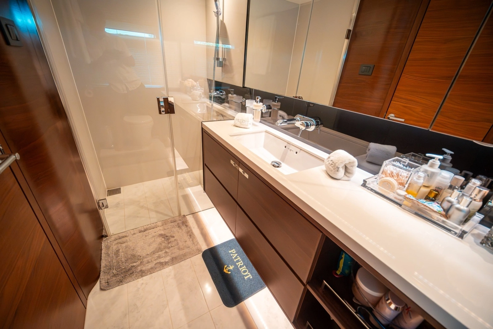 2017 Princess 68 Flybridge