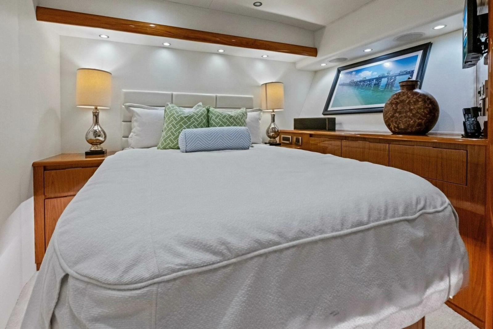 2012 82 Viking Convertible - Lady Di