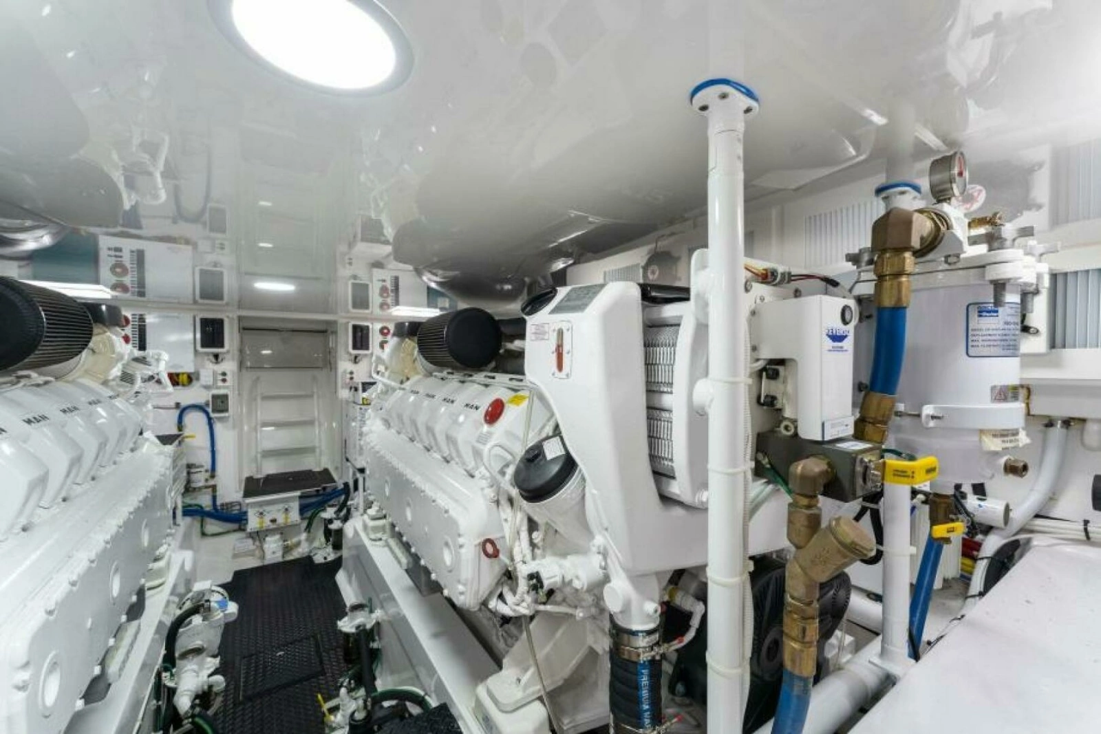2021 Viking 54 Convertible HAMMERHEADS Engine Room