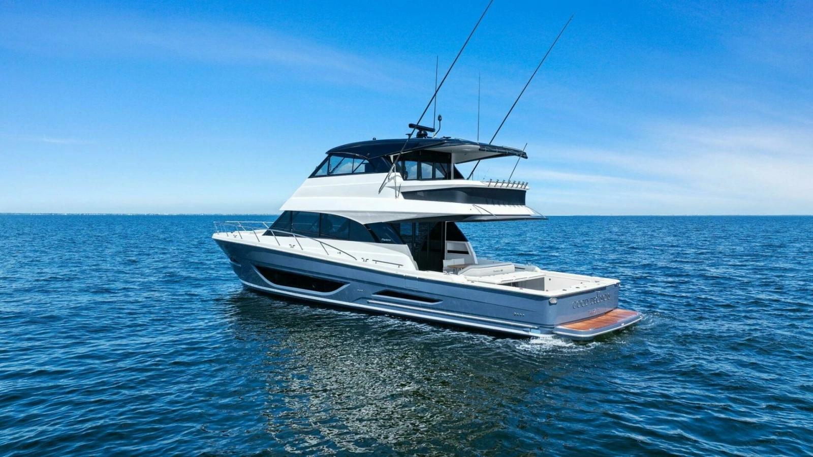 2025 Maritimo M600 