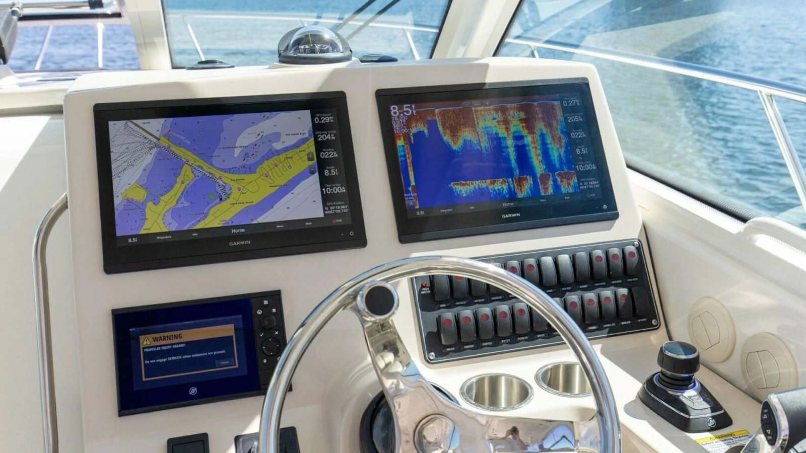 2019 Boston Whaler 345 Conquest Electronics 2