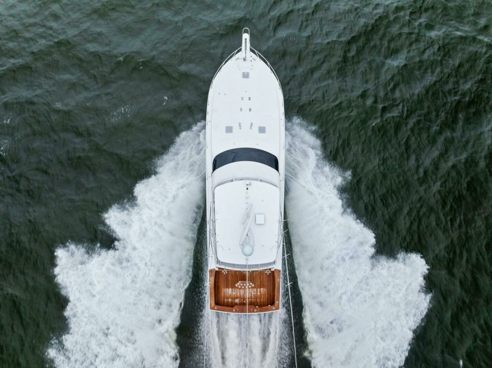 61' 2006 Viking 61 Convertible