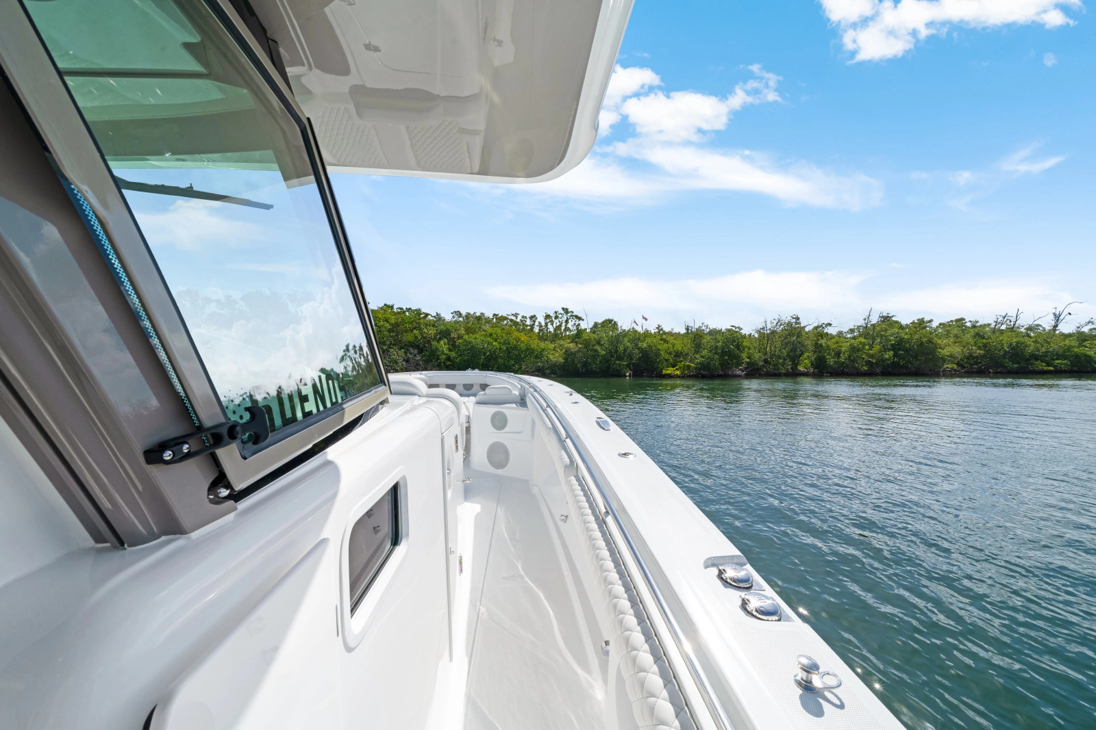 53 Suenos RXV 53ft HCB Yacht For Sale