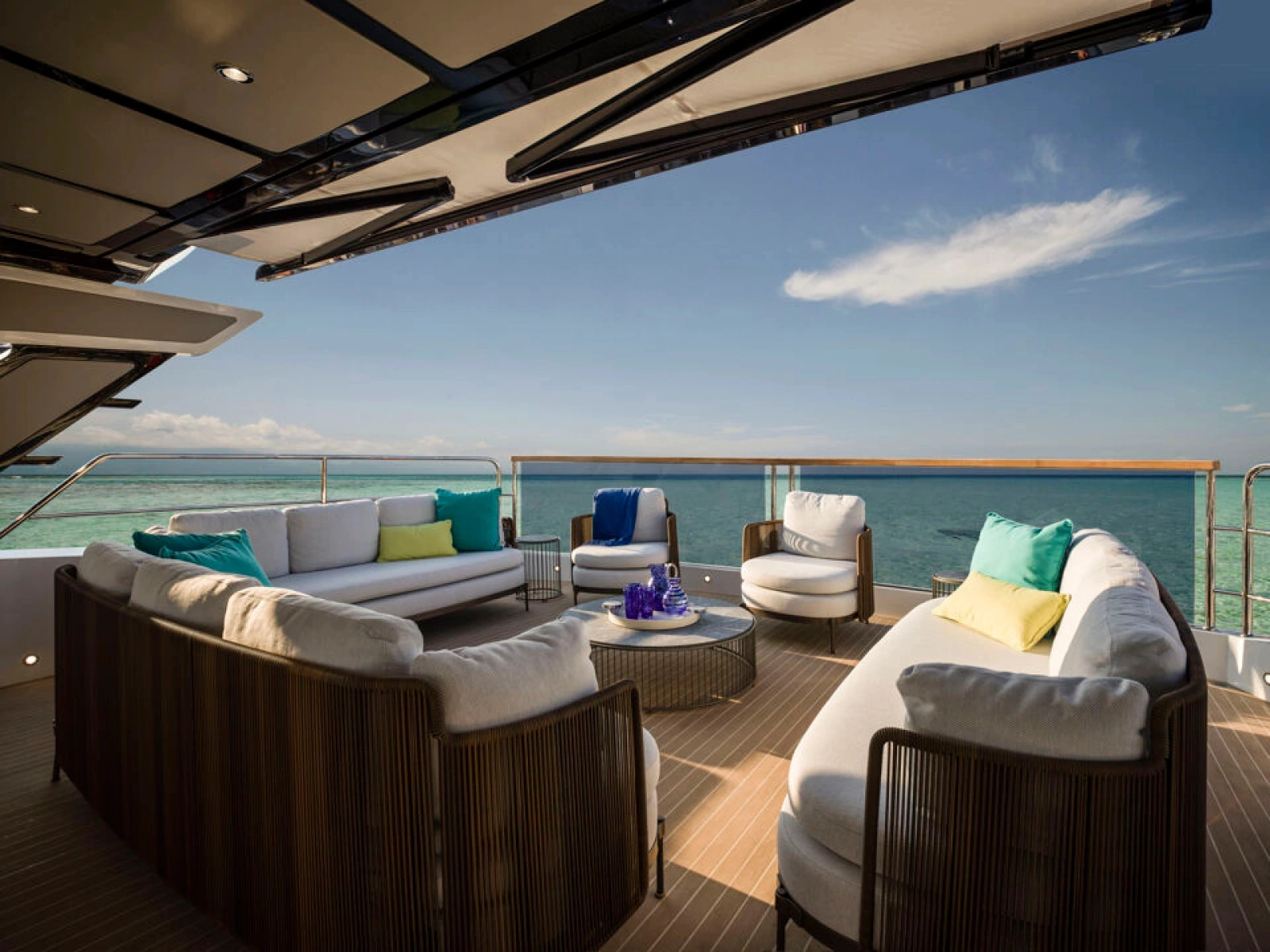 90 OCEAN 90ft Sunseeker Yacht For Sale