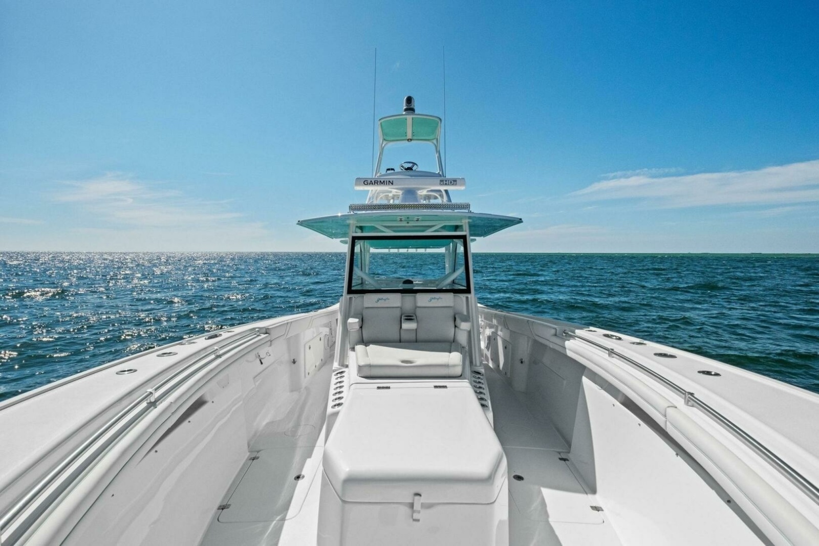 42' 2017 Yellowfin 42 Offshore