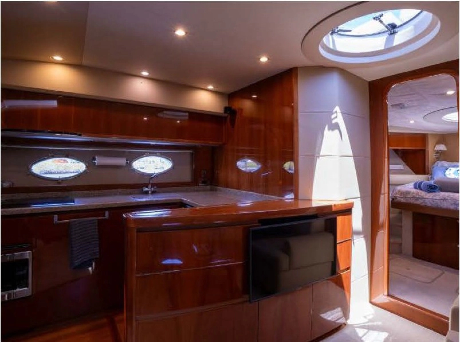 2008 Princess V53