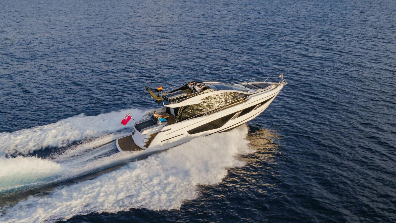 65 SPORT YACHT 65ft Sunseeker Yacht For Sale