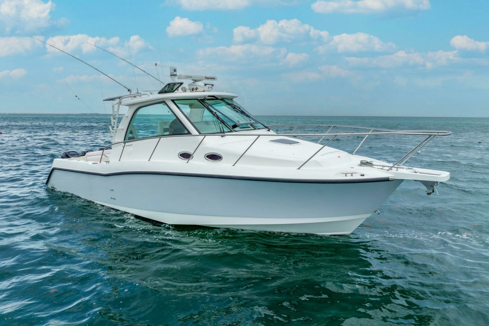 2012 Boston Whaler 345 Conquest - Profile 
