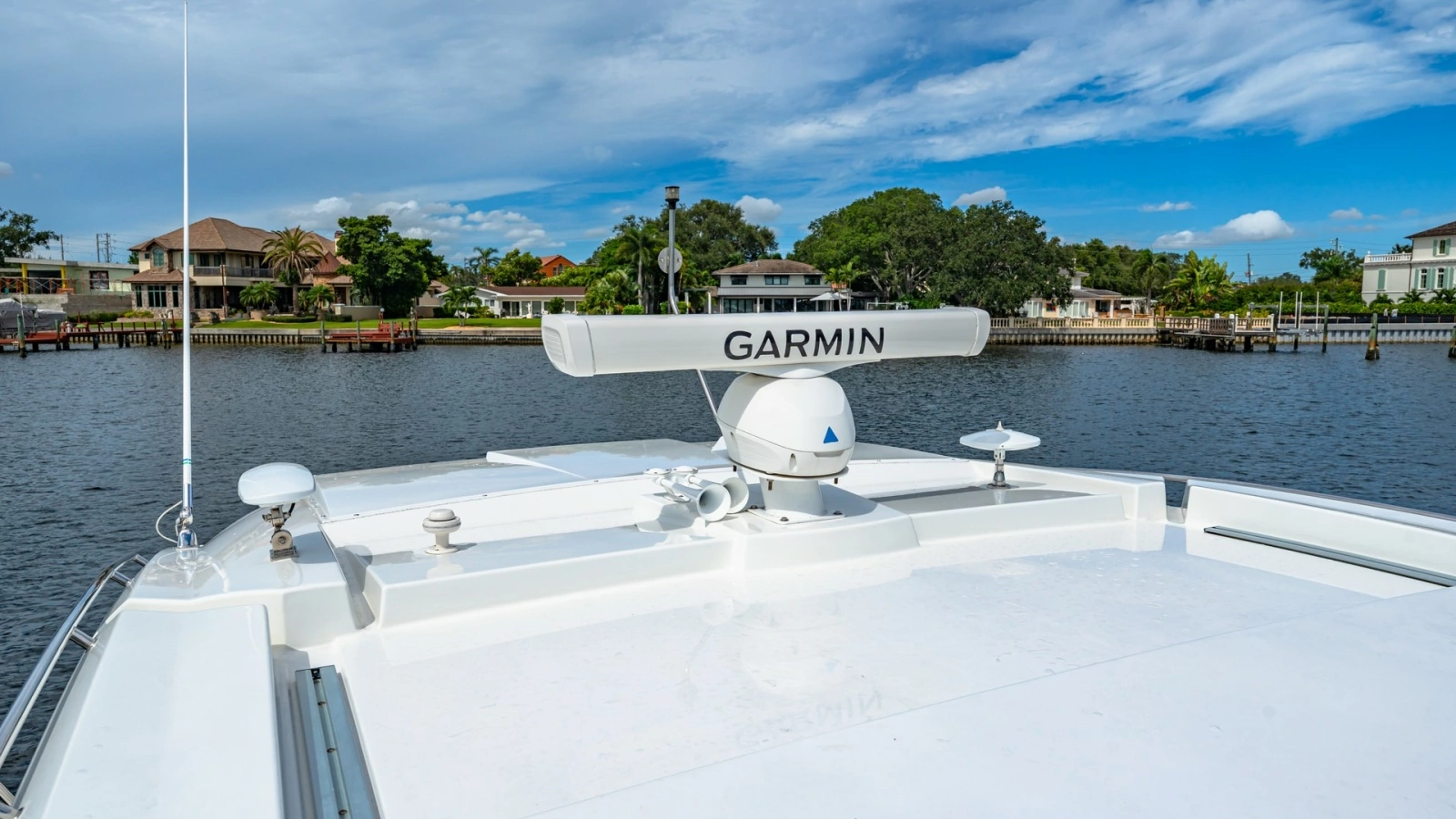 Flybridge with Garmin Radar