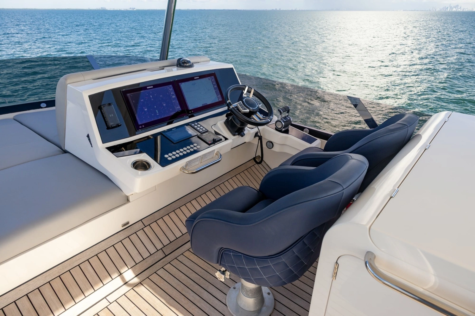 2022 Sunseeker Manhattan 68