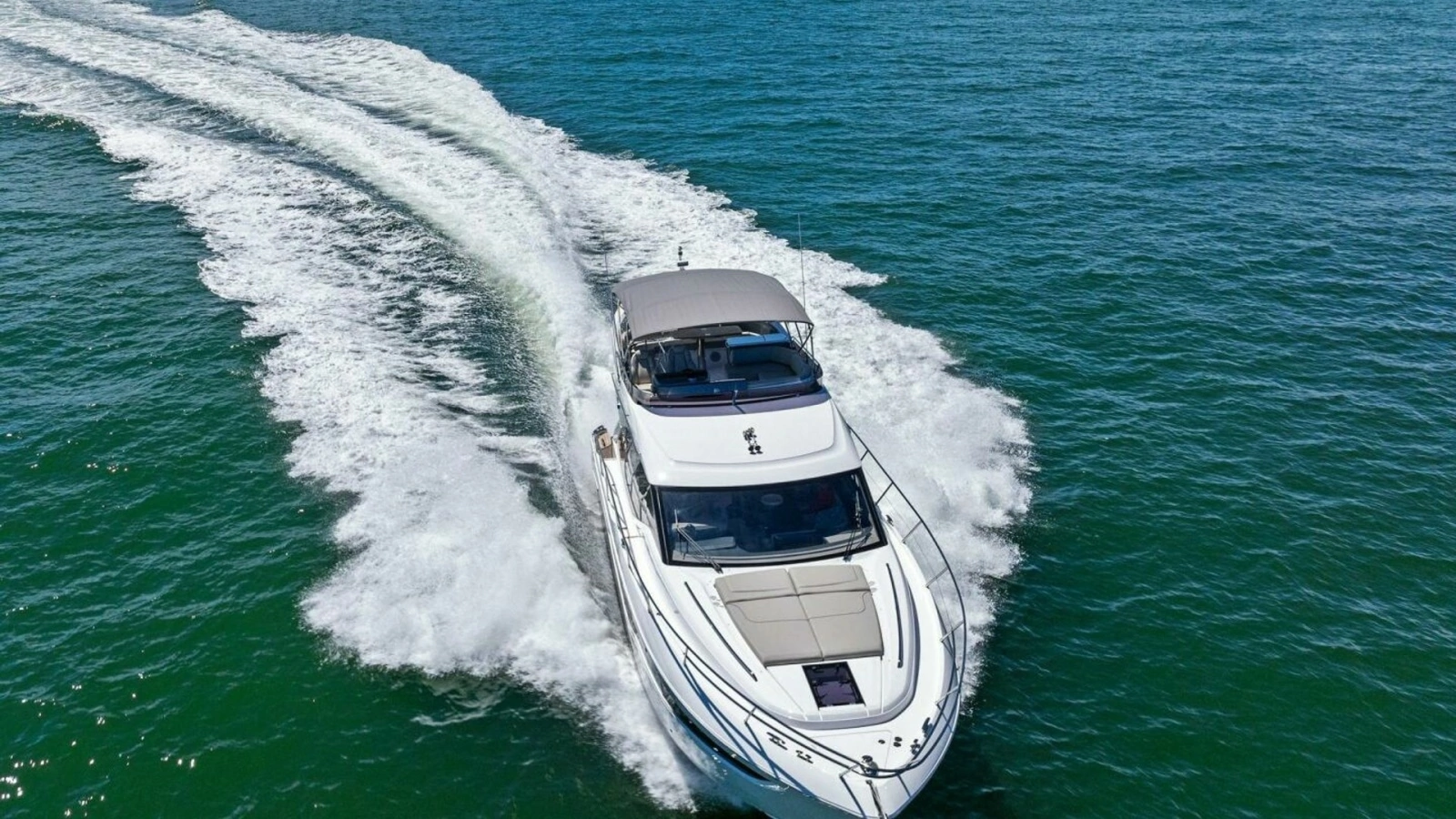 2025 Princess F50 Flybridge