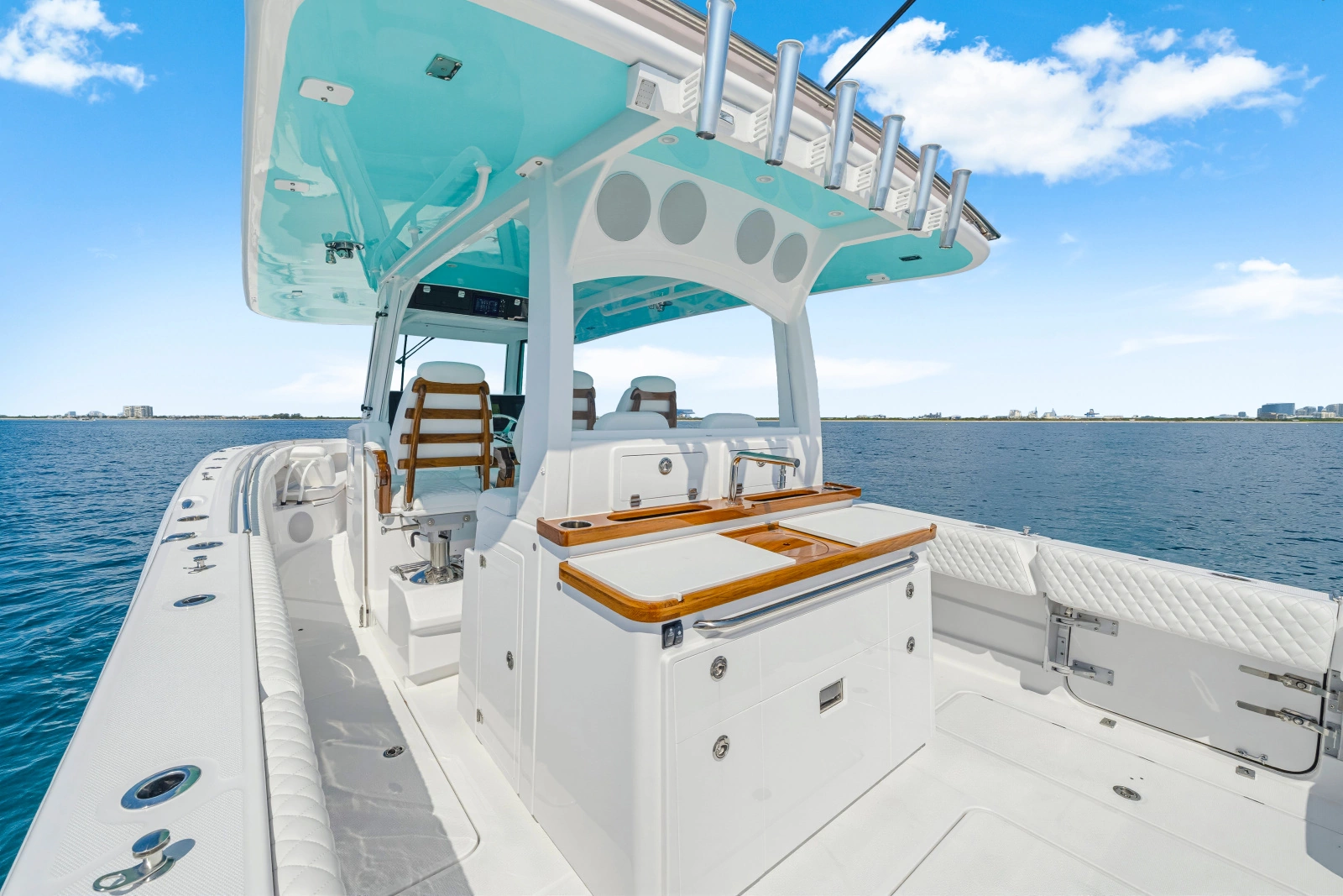 42ft HCB Yacht For Sale