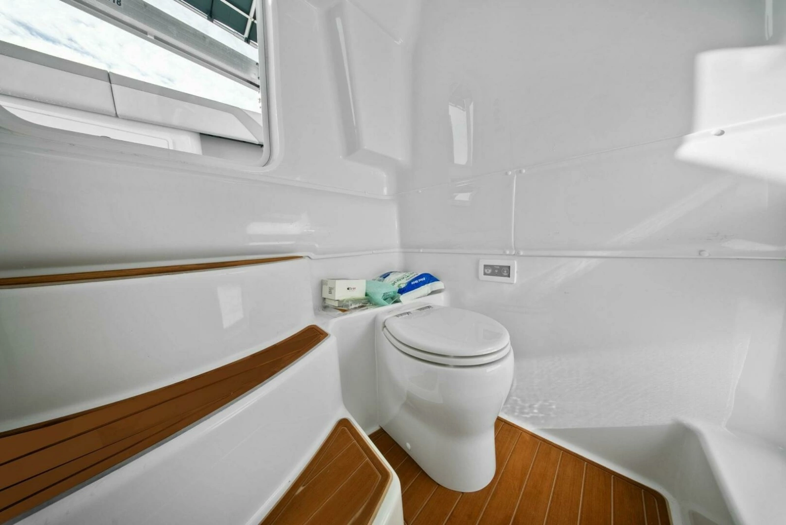 39ft Yellowfin Yacht For Sale