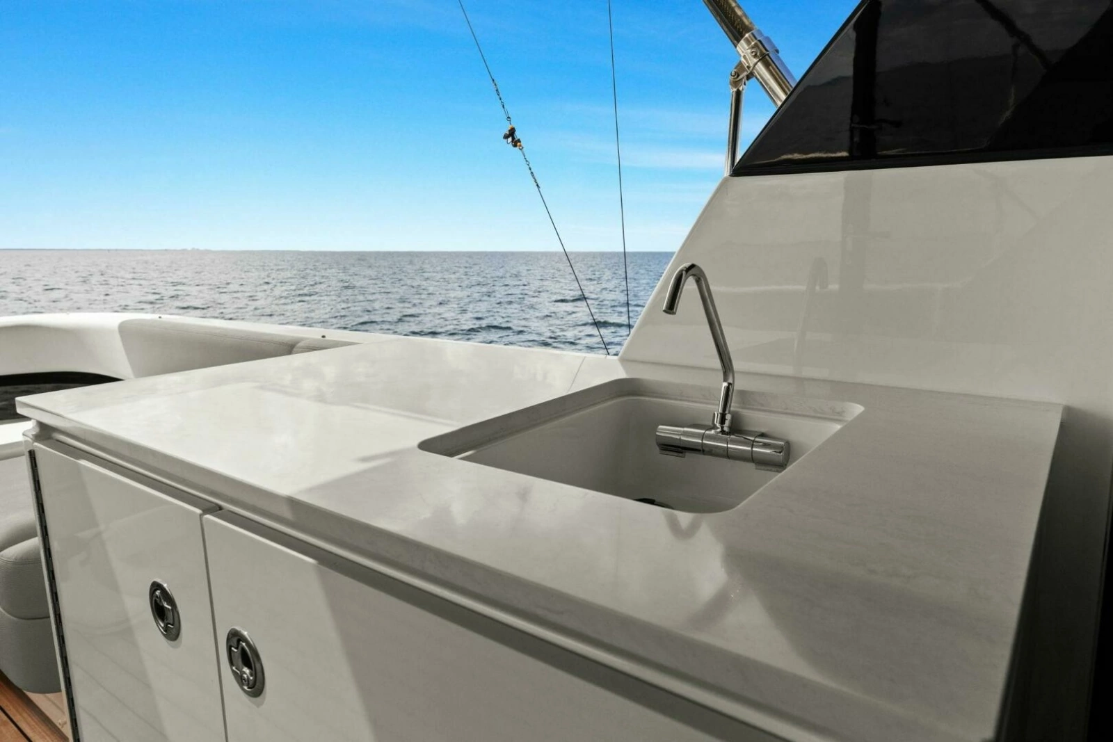 2025 Maritimo M600 -Aft Deck