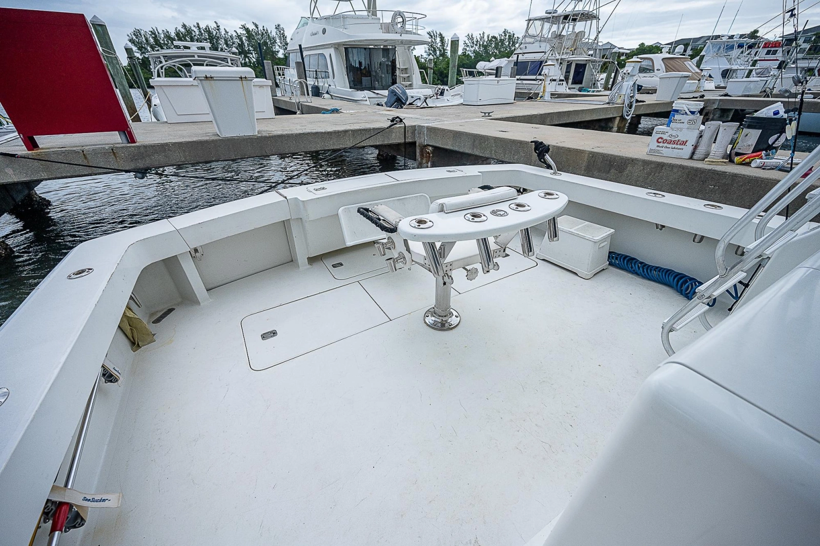 1998 Viking 47 Convertible