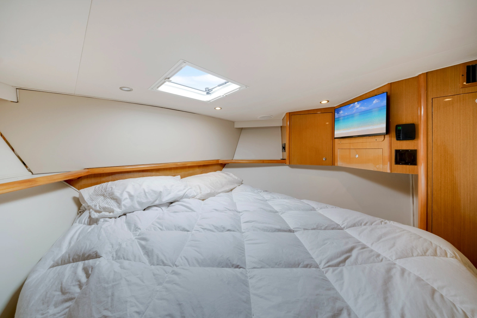 AMANTE 61ft Viking Yacht For Sale