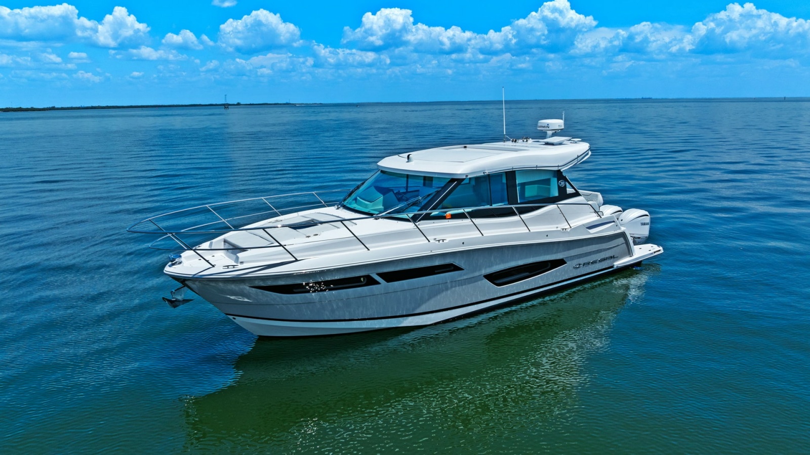 Side Profile of Regal 38 EXC