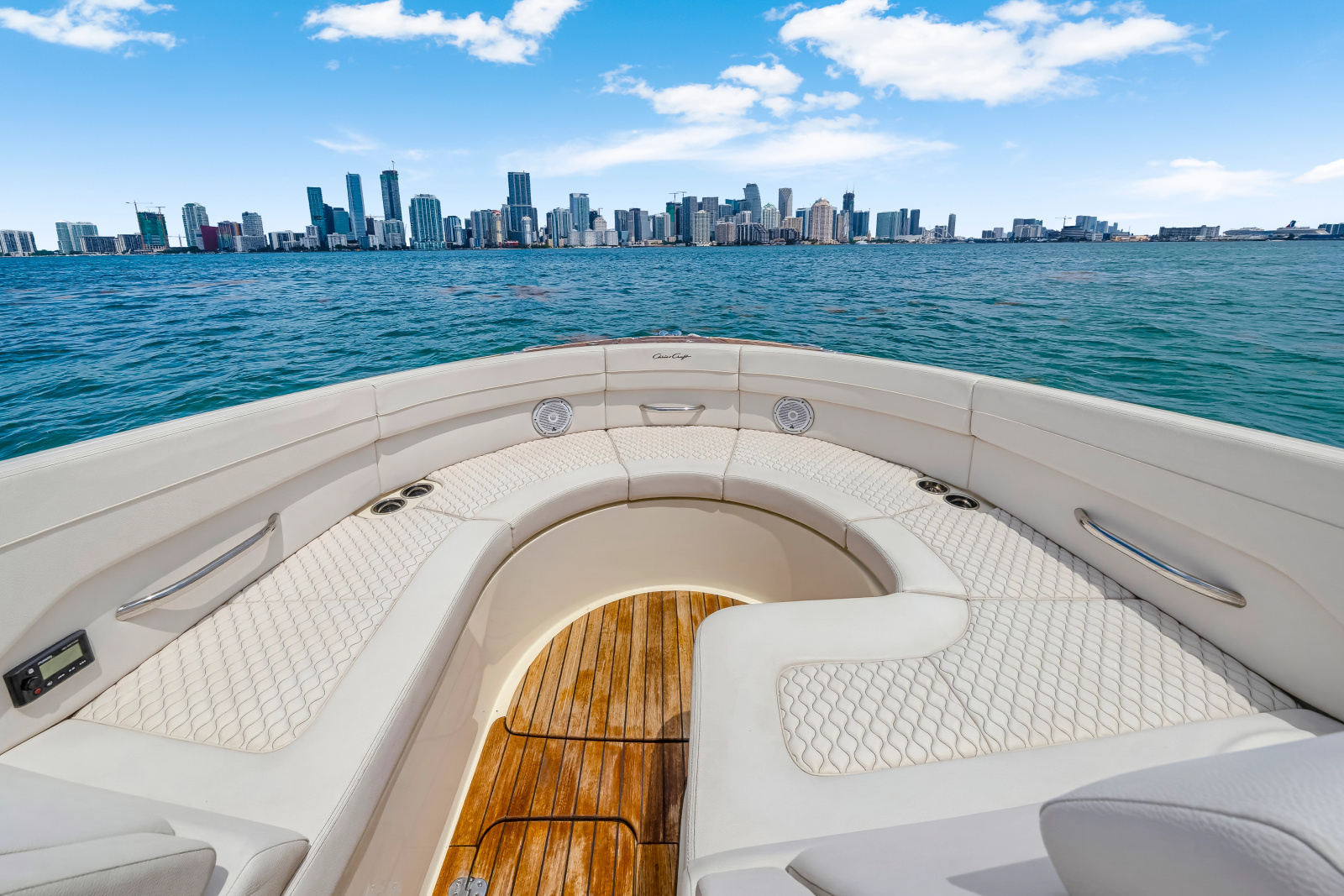 2023 Chris-Craft Launch 35 GT