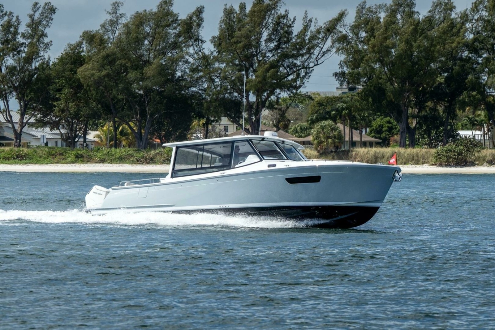 MJM 47X 47-003 - Exterior