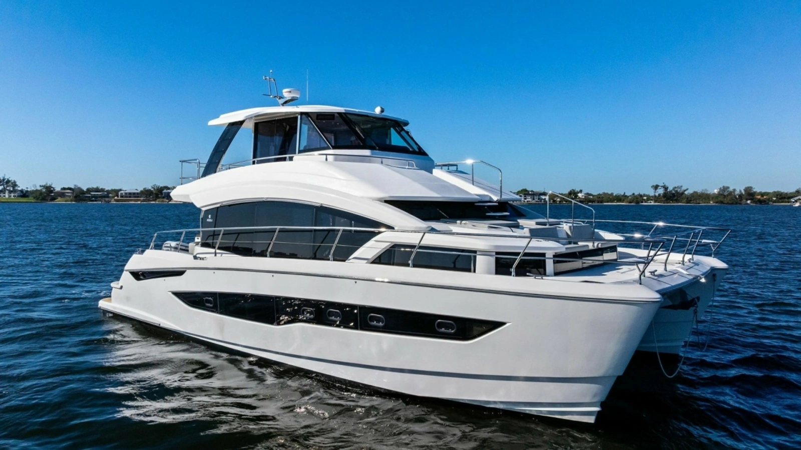 2022 54 Aquila Powercat 'Remarkable I'