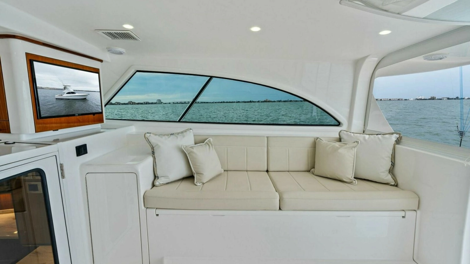 2021 Viking 46 Billfish 