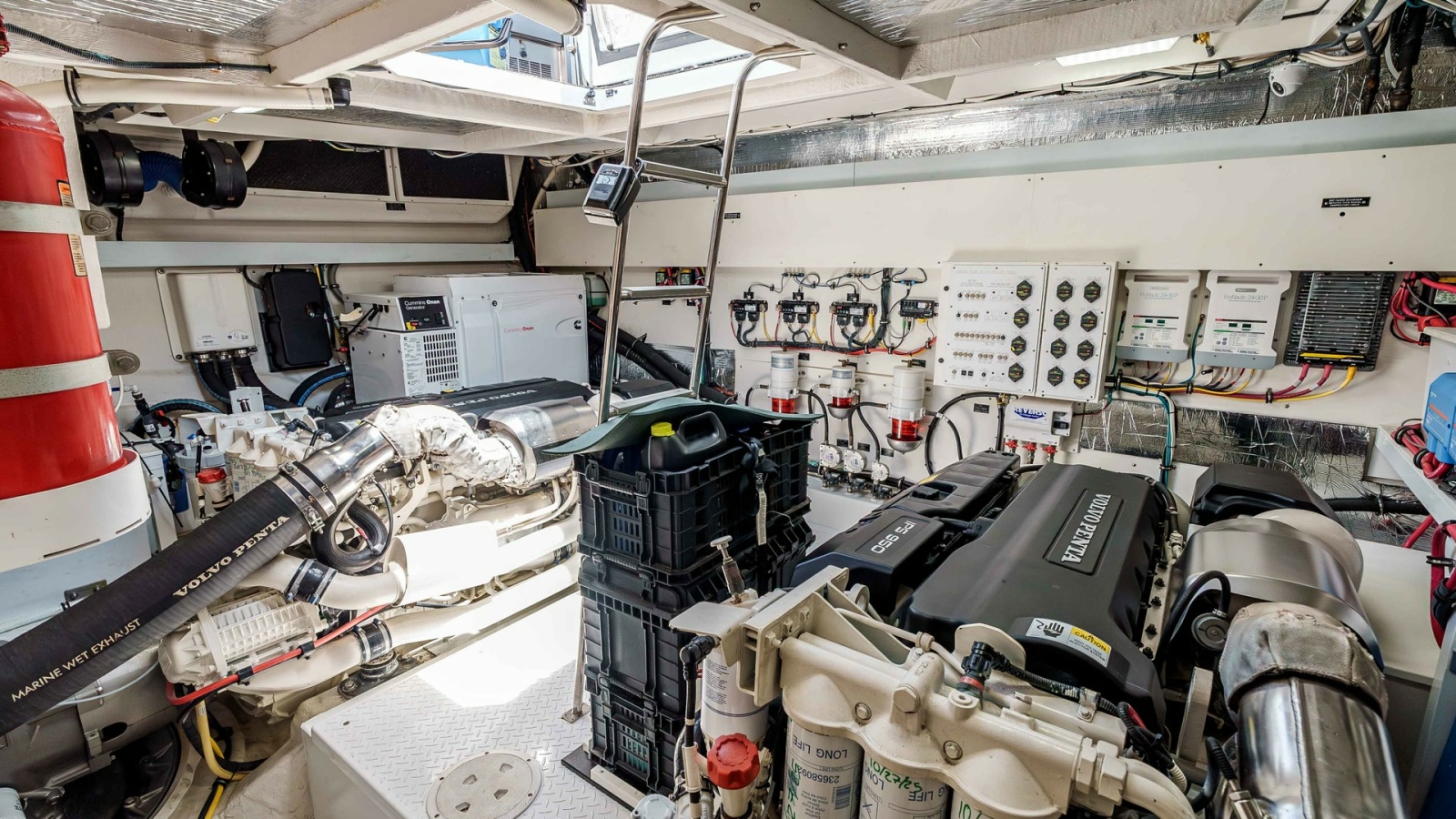 2017 Cruisers 60 Cantius 'Rising Star' - Engine Room with Twin Volvo Penta Diesel Propulsion Engines