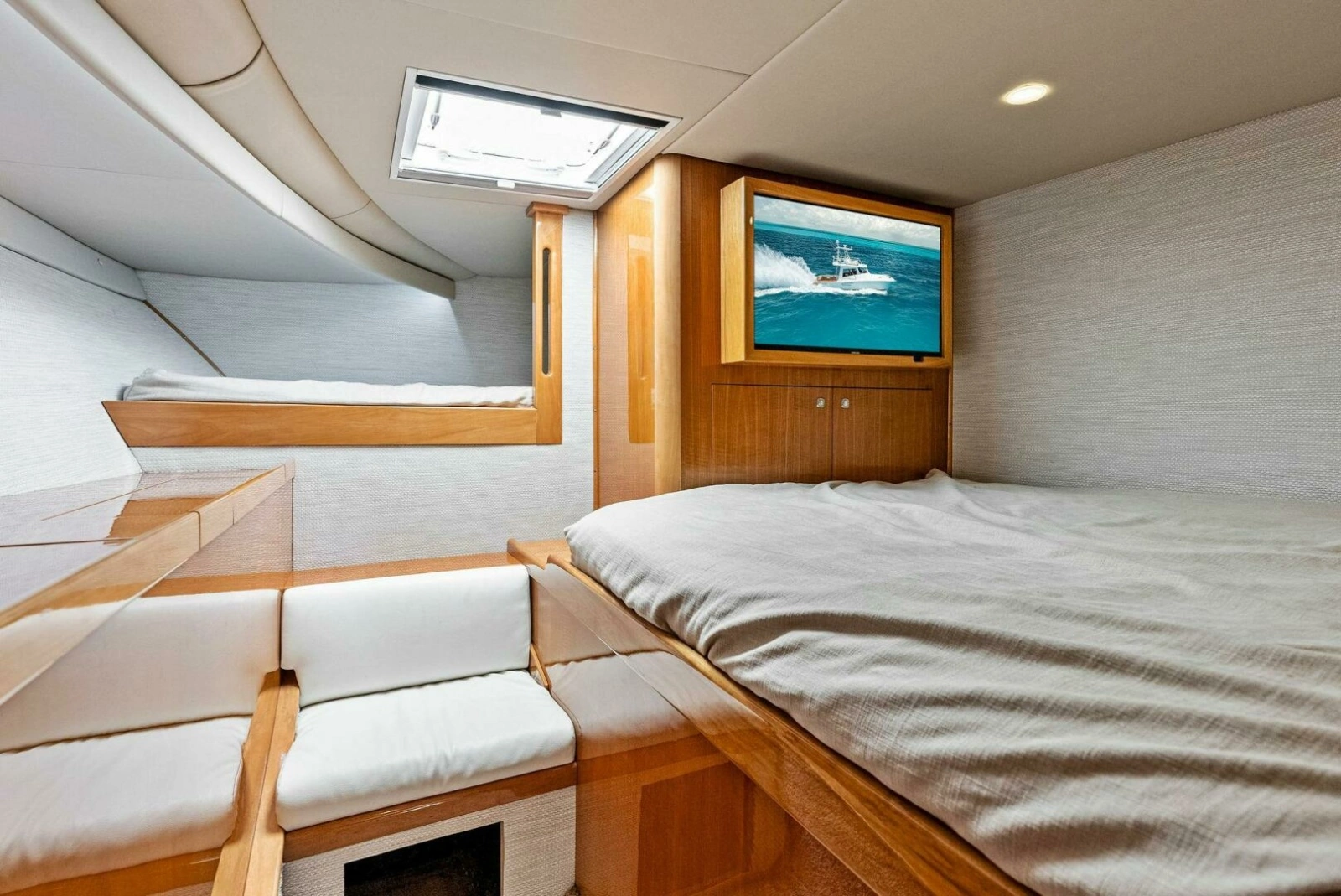 2020 Calcutta 480 Catamaran