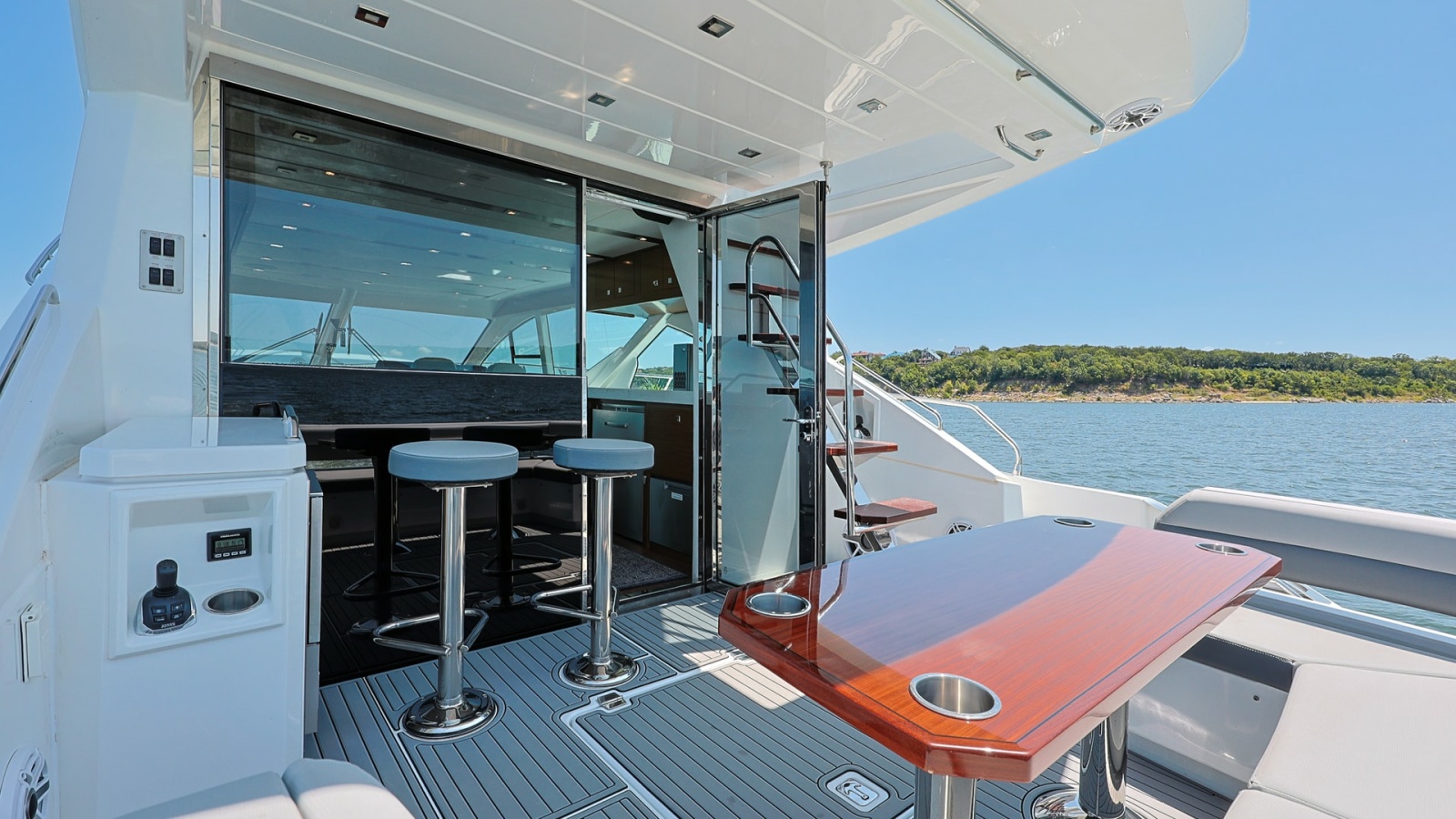 Aft Deck with Bar Seating