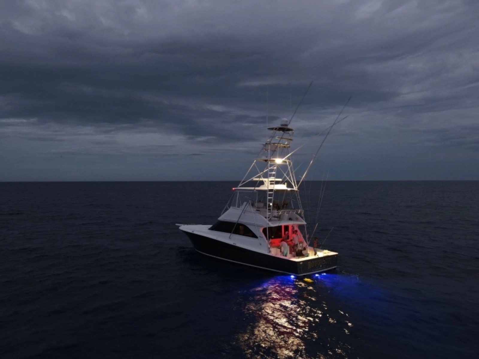 2003 Viking 45 Convertible photo 52
